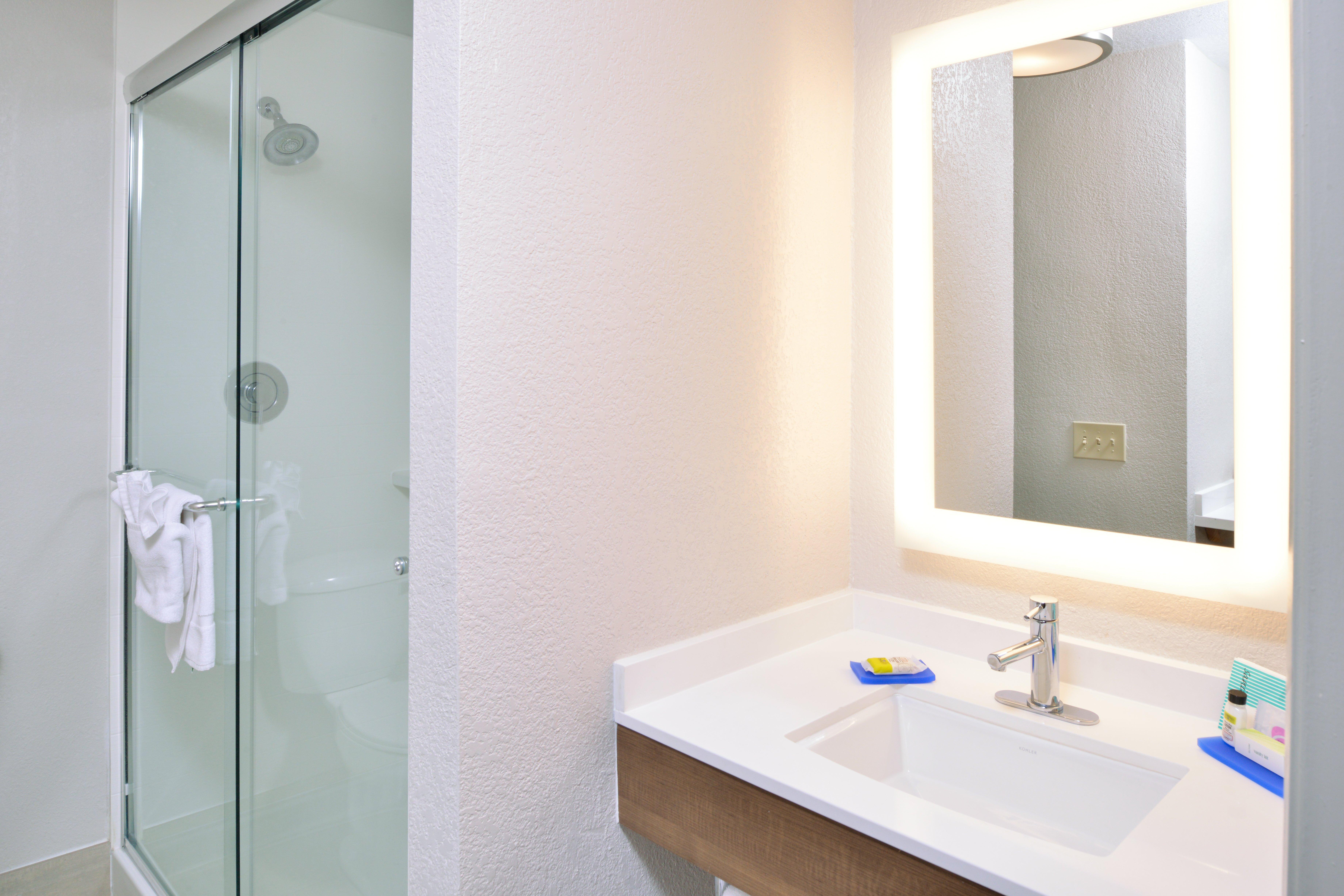 Holiday Inn Express Hotel & Suites Arcata/Eureka-Airport Area By Ihg McKinleyville Esterno foto
