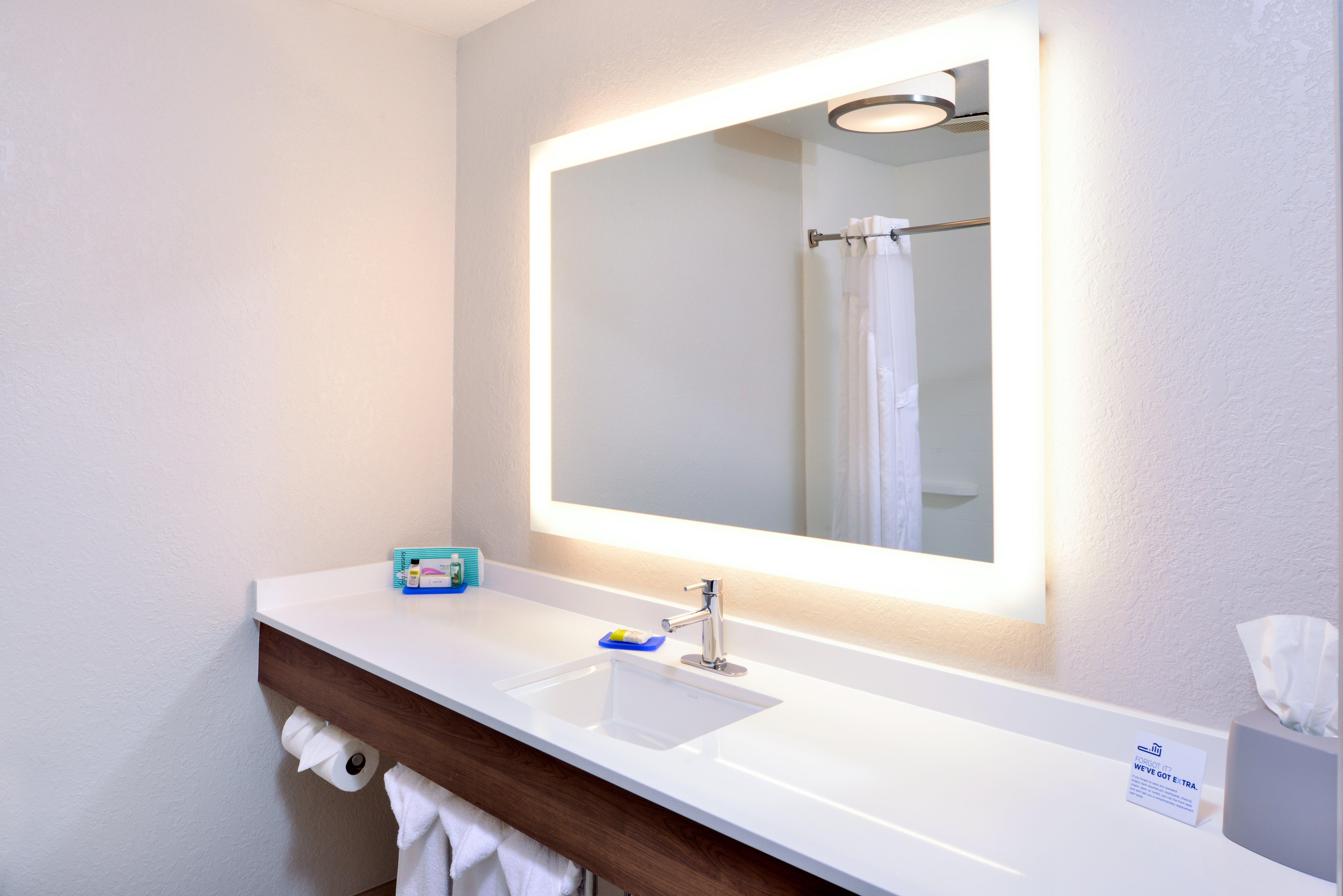 Holiday Inn Express Hotel & Suites Arcata/Eureka-Airport Area By Ihg McKinleyville Esterno foto