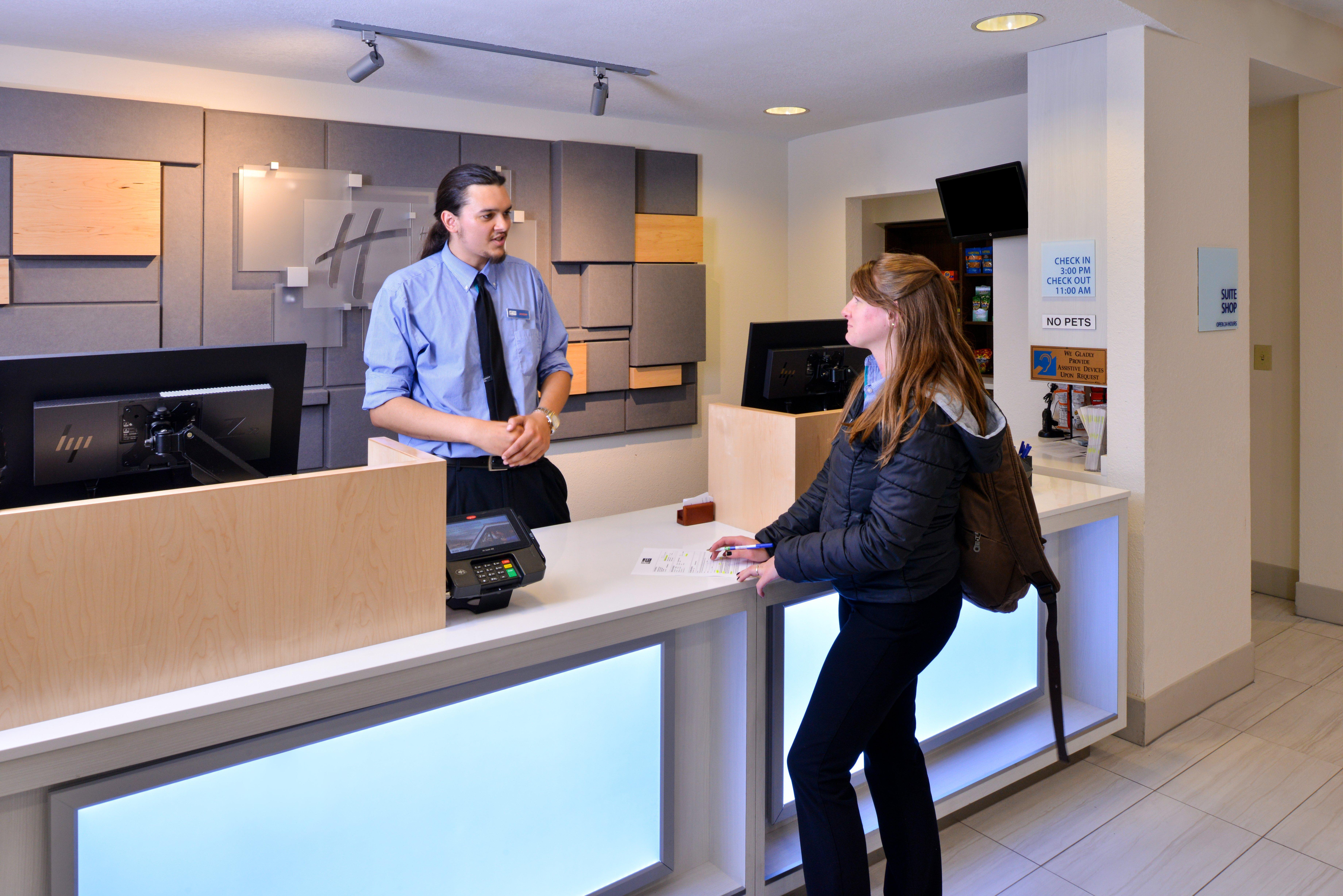 Holiday Inn Express Hotel & Suites Arcata/Eureka-Airport Area By Ihg McKinleyville Esterno foto