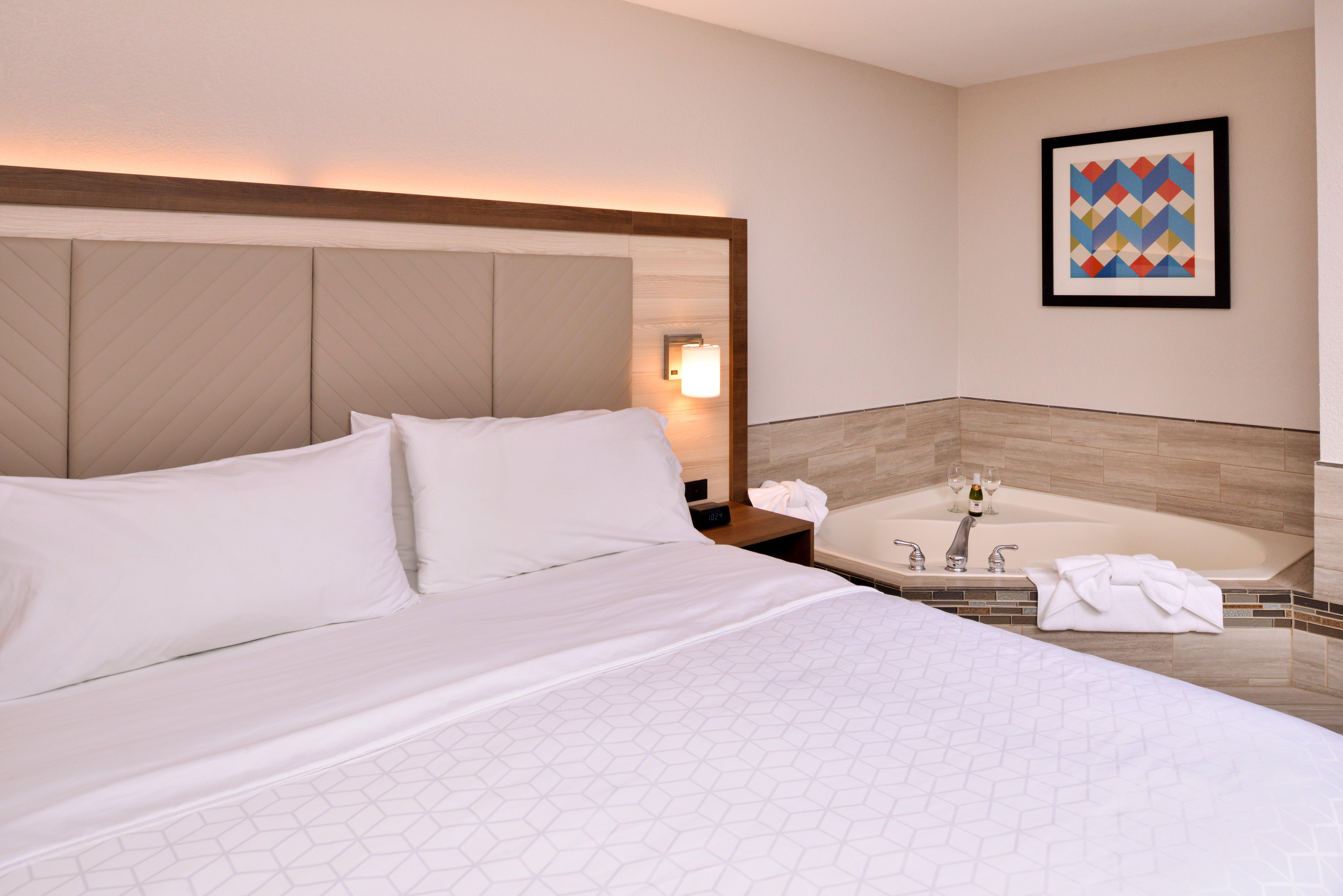 Holiday Inn Express Hotel & Suites Arcata/Eureka-Airport Area By Ihg McKinleyville Esterno foto
