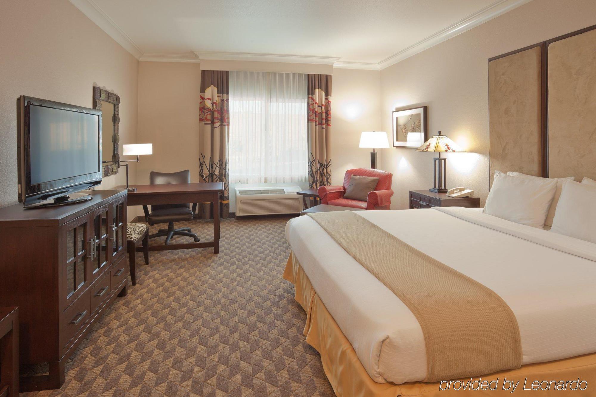 Holiday Inn Express Hotel & Suites Arcata/Eureka-Airport Area By Ihg McKinleyville Camera foto