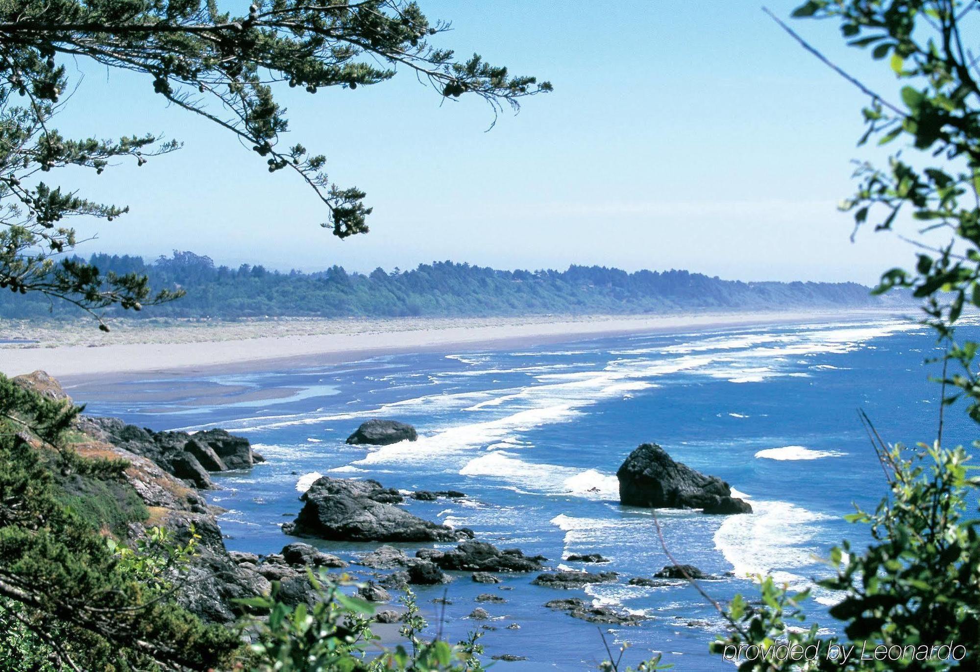 Holiday Inn Express Hotel & Suites Arcata/Eureka-Airport Area By Ihg McKinleyville Esterno foto