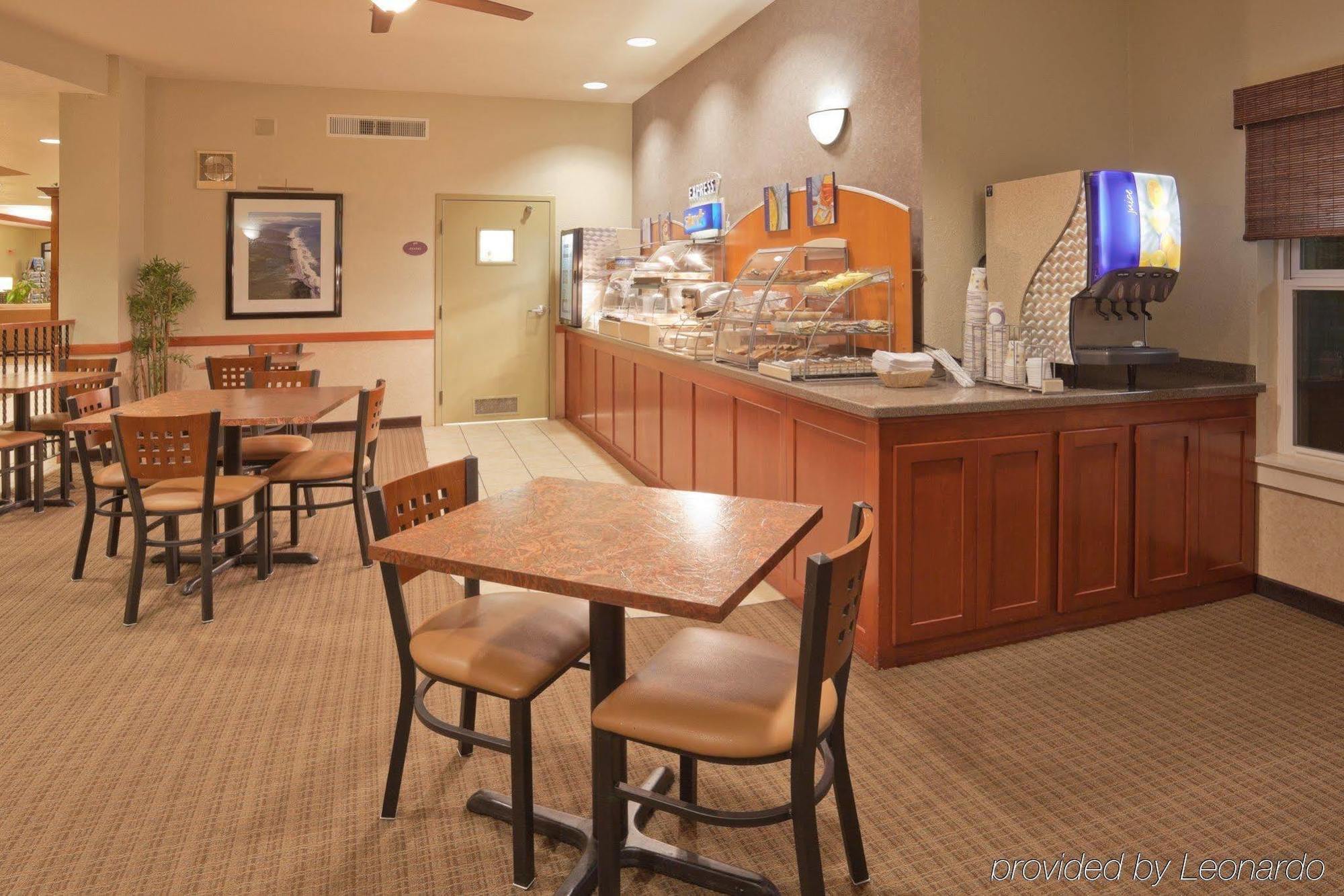 Holiday Inn Express Hotel & Suites Arcata/Eureka-Airport Area By Ihg McKinleyville Ristorante foto